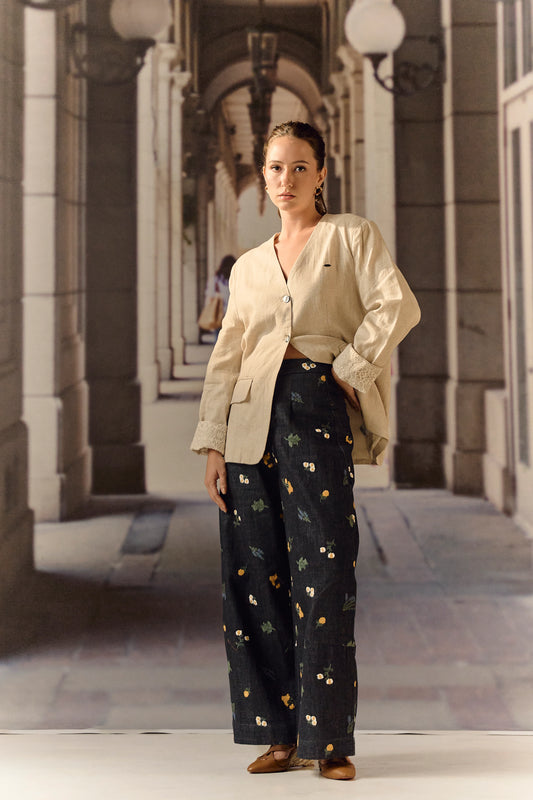 Flower embroidered dark blue barrel denim