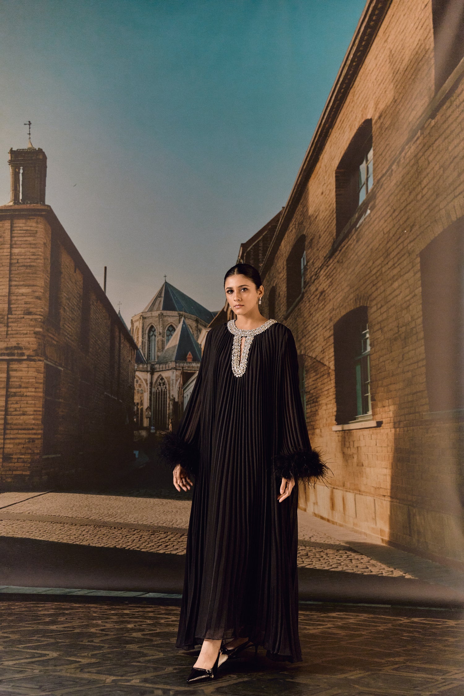 Crystal Embellished Pleated Kaftan- Black