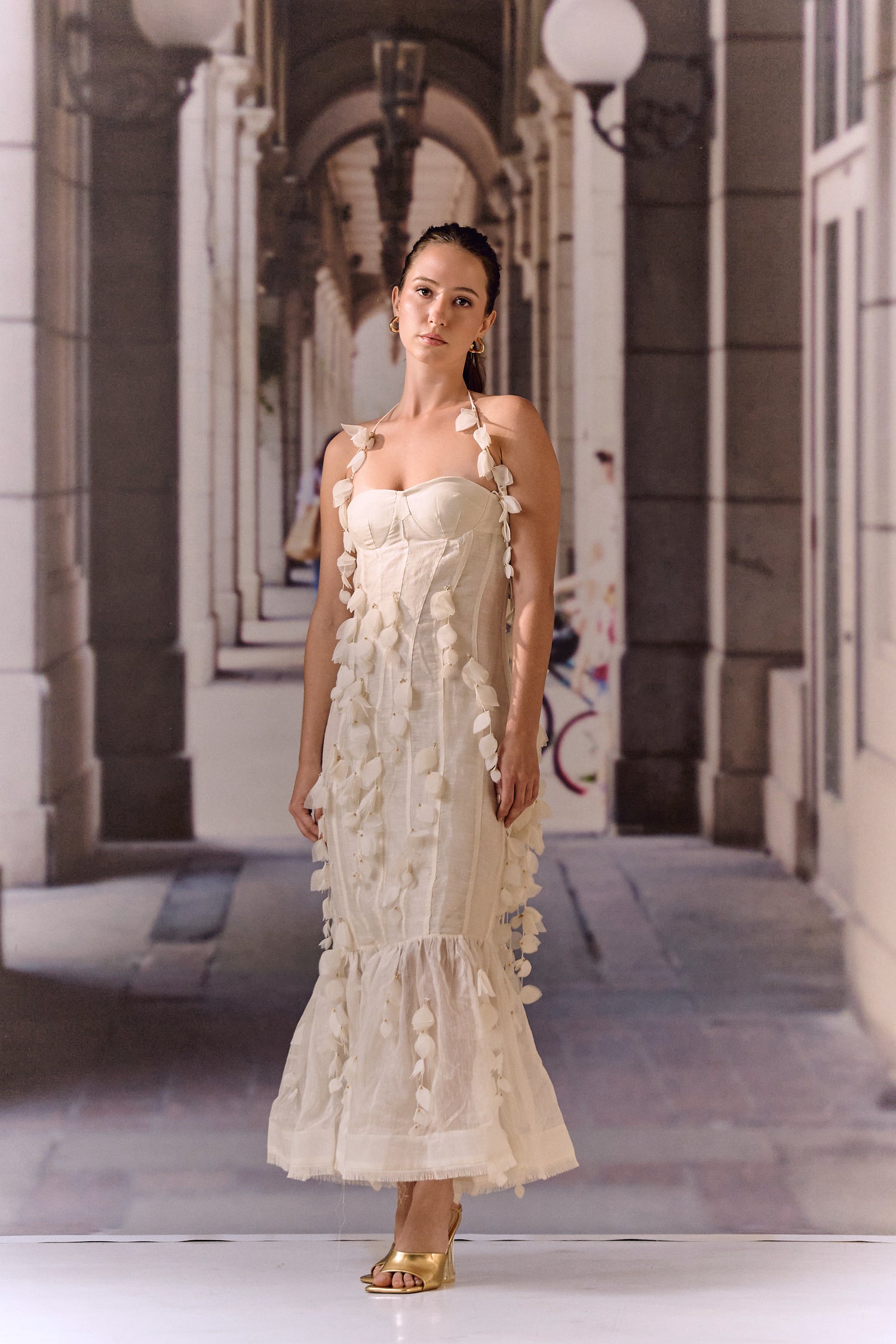 Ecru corset Silk Linen midi with 3D work
