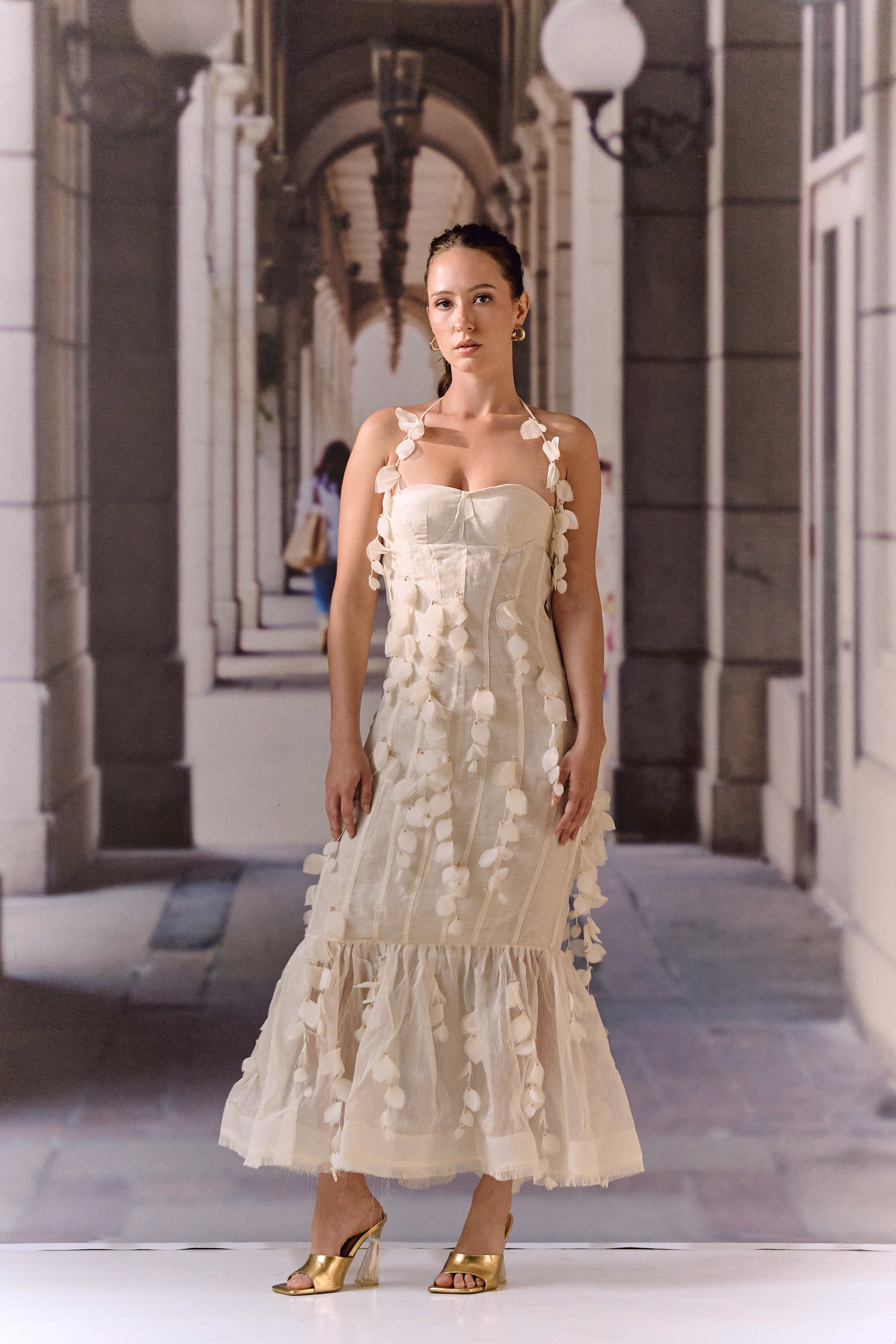 Ecru corset Silk Linen midi with 3D work – Maison Aguise
