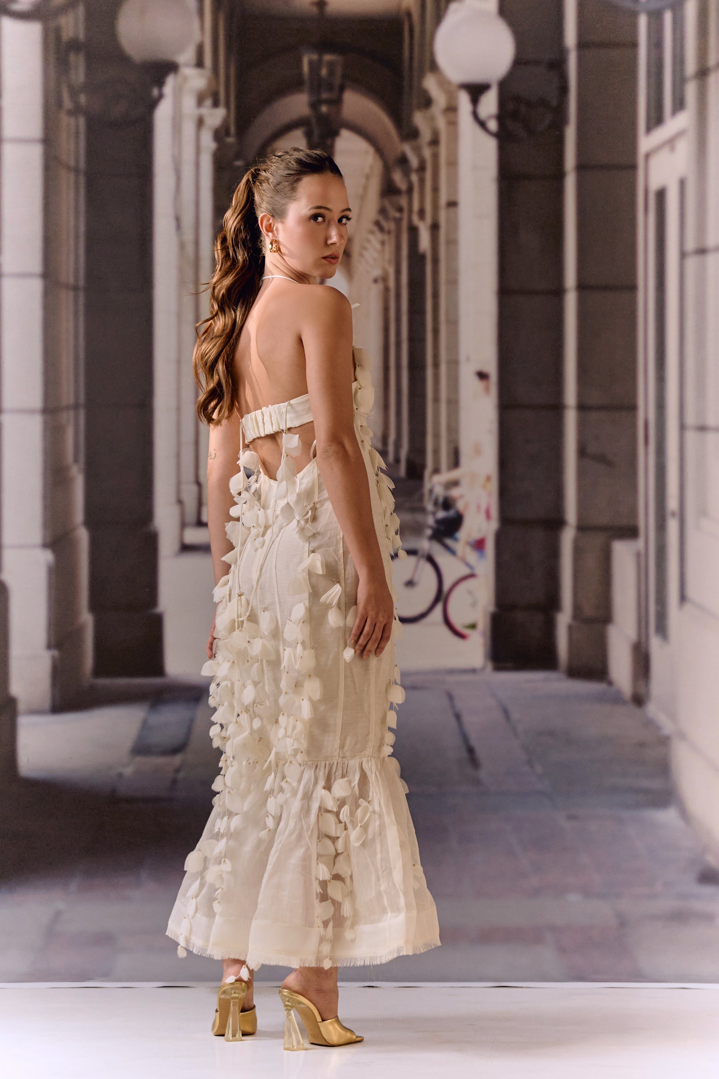 Ecru corset Silk Linen midi with 3D work