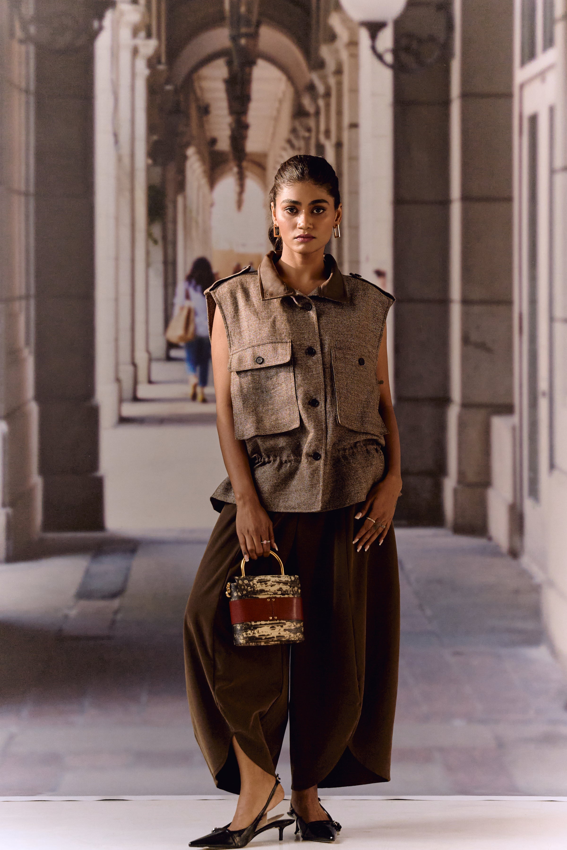 Twill linen oversized vest - Coffee
