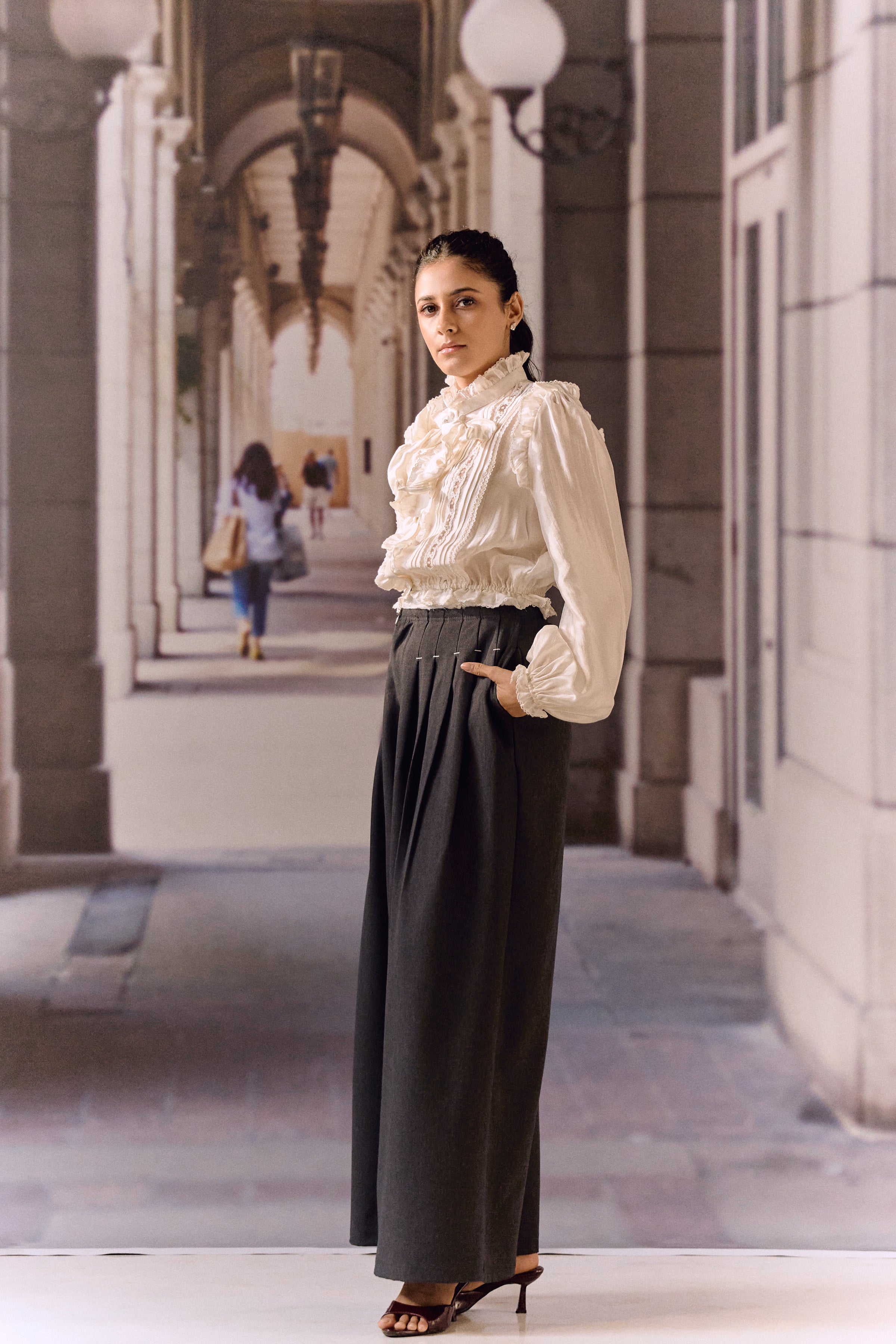 Silk Cotton Pintuck Ruffle Blouse
