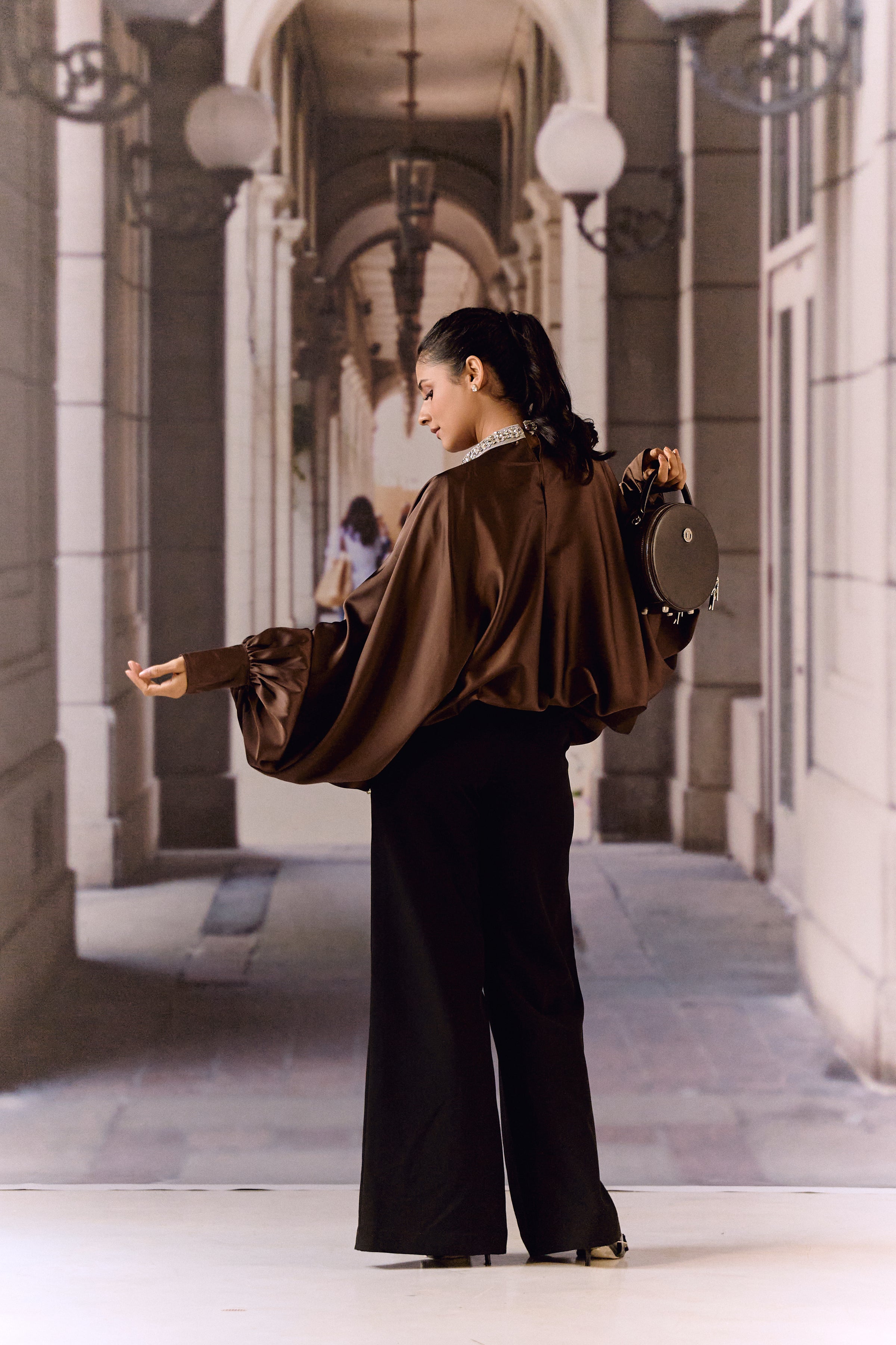 Silk satin balloon crystal kaftan top - Choco