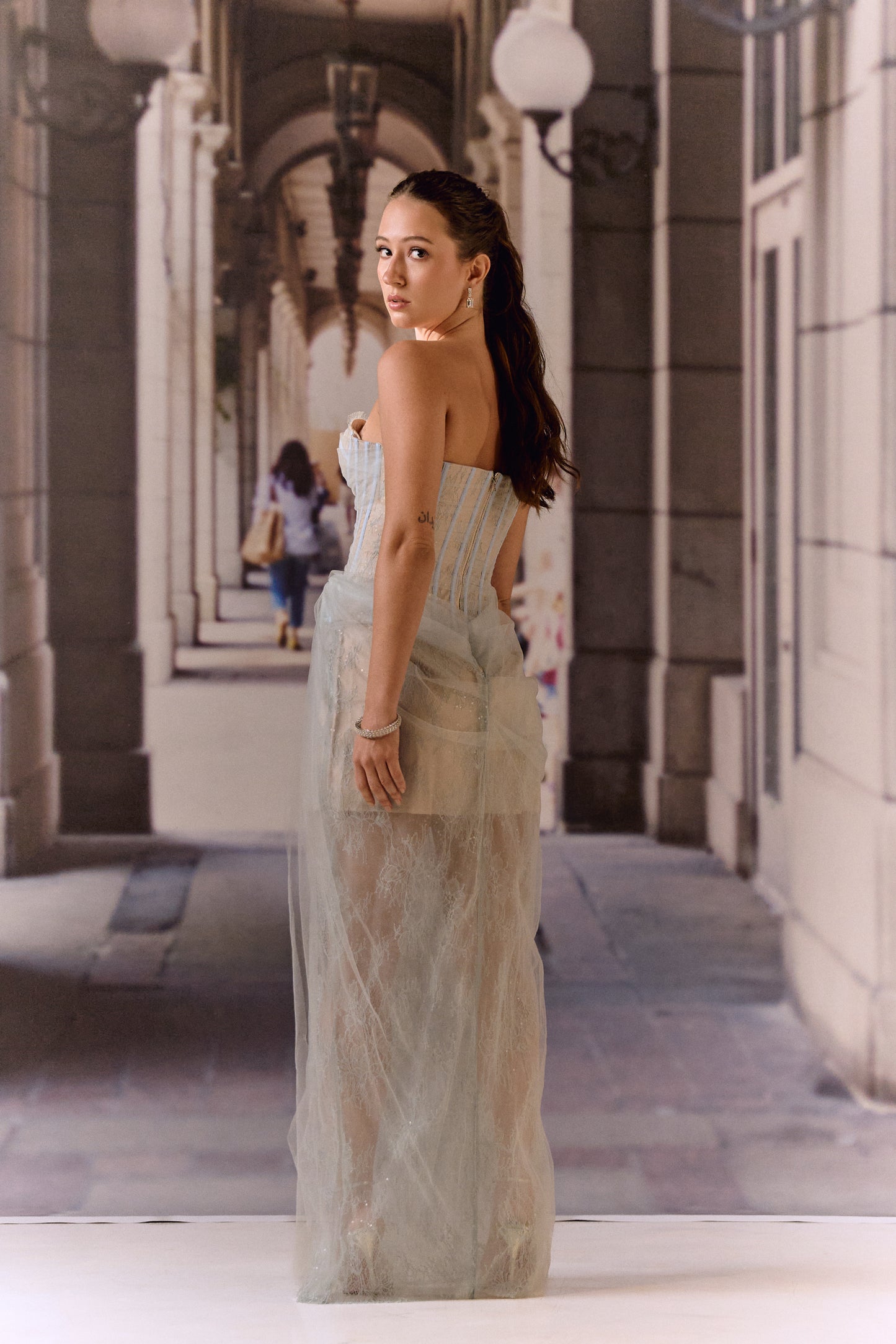 One shoulder corset netted dress with lace - Powder blue