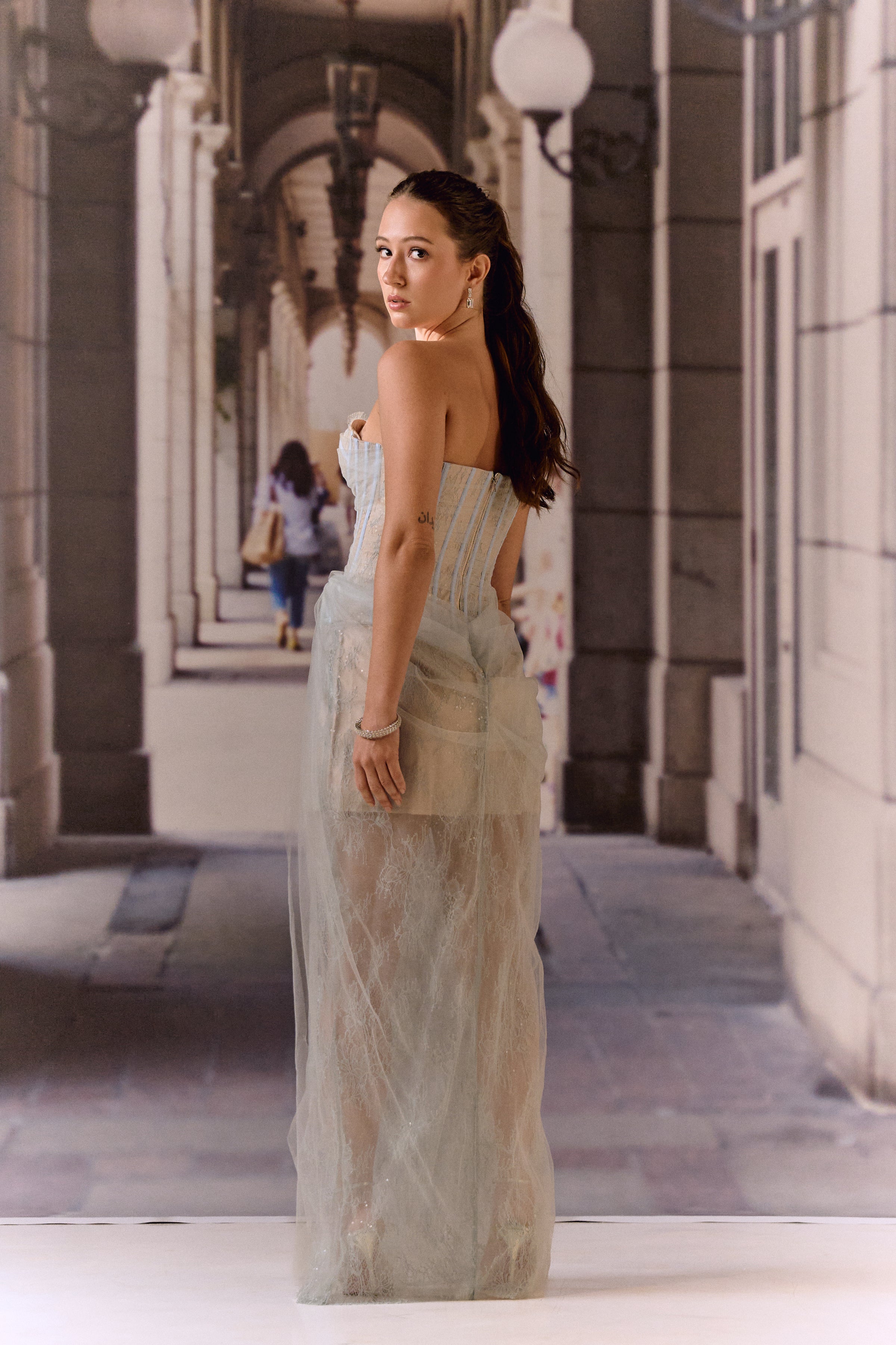 One shoulder corset netted dress with lace - Powder blue